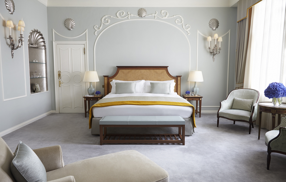 Claridges royal suite bedroom