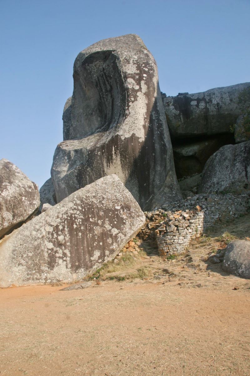 great zimbabwe bird monolith