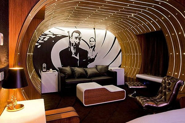 Seven-Hotel-Paris-James-Bond-Suite-room-suggestion