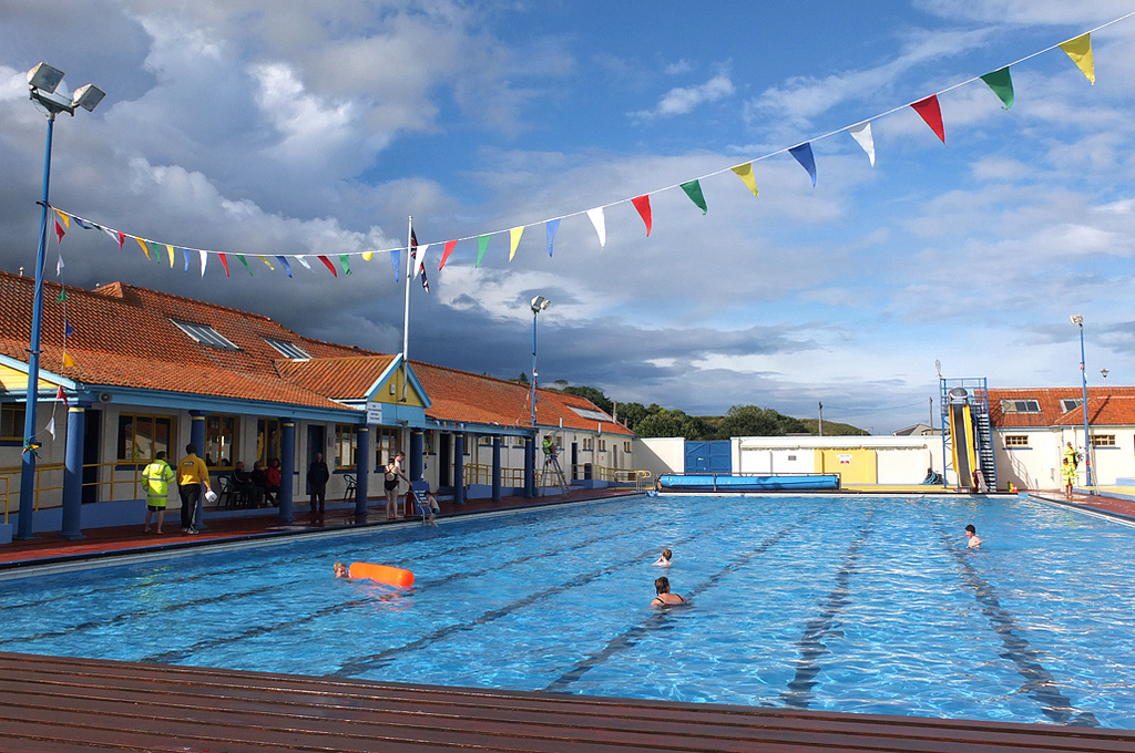 Stonehaven open air pool 