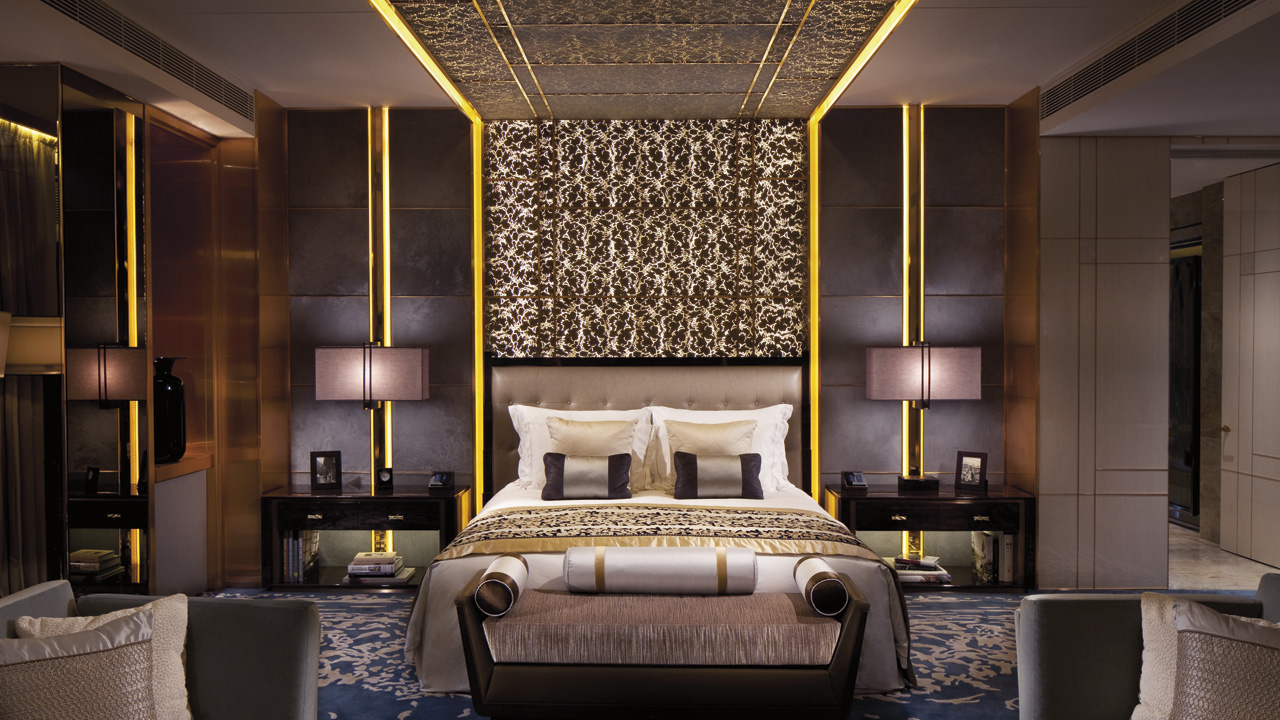 The Ritz Carlton Suite Hong Kong bedroom